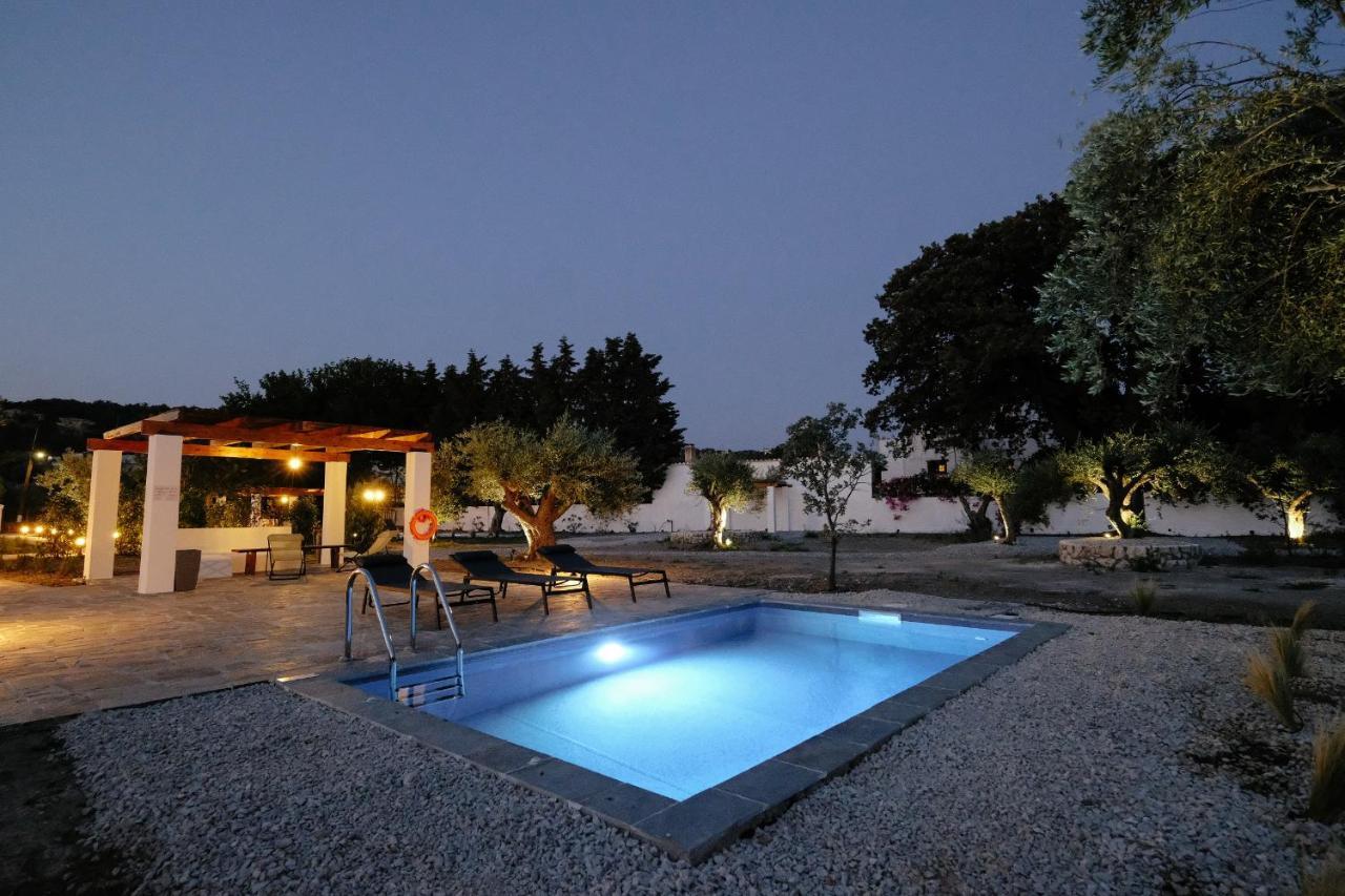 Elia Suites Ialysos  Exteriér fotografie